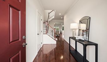 42174 WINNING GLORY Dr, Aldie, VA 20105