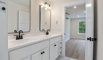 1508 Foxes Ridge Rd, Acton, ME 04001