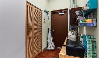 25 Jackson Industrial Dr 400, Ann Arbor, MI 48103