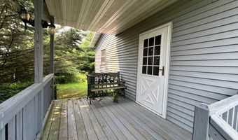 6730 E County Line Rd, Algoma, WI 54201