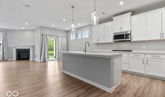 9089 Stone Trace Blvd, Avon, IN 46123