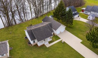 3220 Fairhaven Dr, Allegan, MI 49010