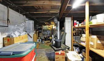 717 S 6th Ave, Absecon, NJ 08205