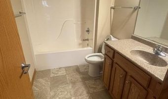 2435 Aspen Rd 204, Ames, IA 50010