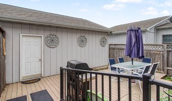 2508 Bristol Dr, Ames, IA 50010