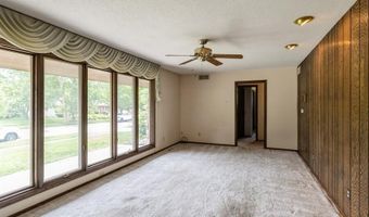 2907 Northwood Dr, Ames, IA 50010