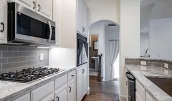 4144 Towne Green Cir, Addison, TX 75001