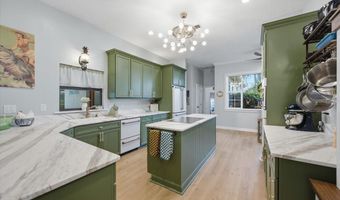 915 N CROOKED LAKE Dr, Babson Park, FL 33827