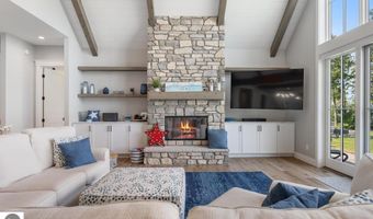 9214 Myrtle Ln, Alden, MI 49612