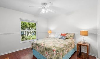 6702 CLAIR SHORE Dr, Apollo Beach, FL 33572