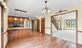 220 Yukon Pass, Auburn, IN 46706