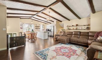 1304 Swanhill Dr, Albert Lea, MN 56007
