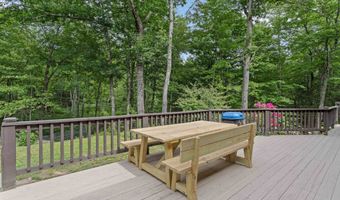 767 Berry River Rd, Barrington, NH 03825