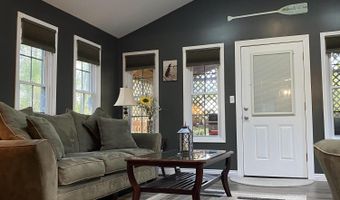 101 Island View Dr, Alpena, MI 49707