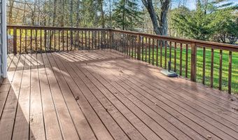 5 Chappell St, Chaplin, CT 06235