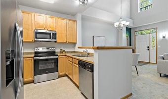 15382 Founders Ln 804, Apple Valley, MN 55124