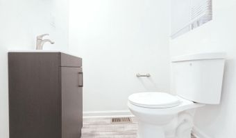 812 N PAYSON St, Baltimore, MD 21217