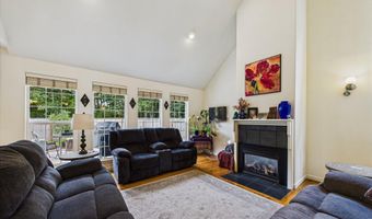 2700 Meadow Creek Way, Arcata, CA 95521