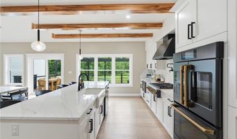 1264 Central Ave, Johnston, RI 02919