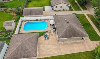 1718 SCHAEFER Cir, Appleton, WI 54915