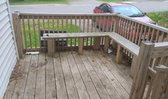 105 Broadway, Baileyville, ME 04694