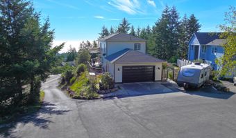 97661 MARINA HEIGHTS Loop, Brookings, OR 97415