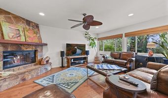 3302 Avenida De Loyola, Oceanside, CA 92056