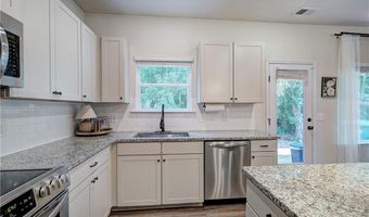 33 Thacker Trl, Adairsville, GA 30103