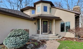 2011 Knollpoint Dr NE, Ada, MI 49301