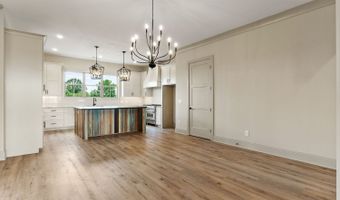 272 Community House Rd, Barnesville, GA 30204