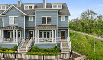 657 Greenslate Dr SE, Ada, MI 49301