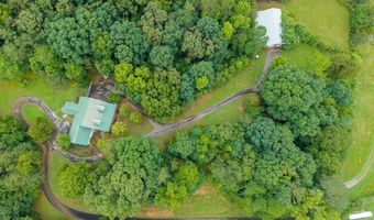 176 Big Oak Tree Rd NW, Adairsville, GA 30103