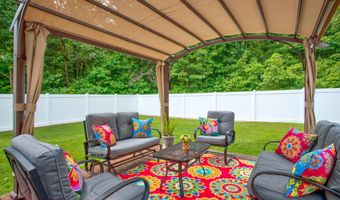1692 RYAN WOODS Ct, Allegan, MI 49010