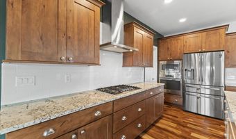 2908 NW Sharmin Dr, Ankeny, IA 50023