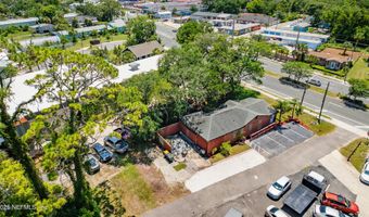 1887 MAYPORT Rd, Atlantic Beach, FL 32233