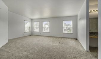 1304 N Bay Dr, Ann Arbor, MI 48103