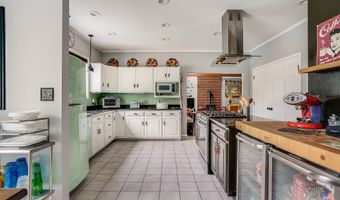 9 Longview Dr, Bow, NH 03304