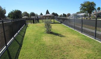 12490 Palomino Ln, Apple Valley, CA 92308