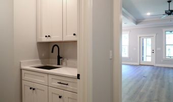 185 Meredith Dr, Bainbridge, GA 39819