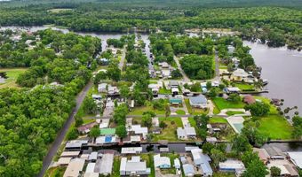 24521 SNAIL Rd, Astor, FL 32102