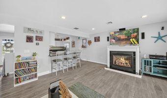 378 Bayview Ave, Bayville, NJ 08721