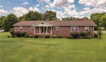 216 Skyland Dr, Belton, SC 29627