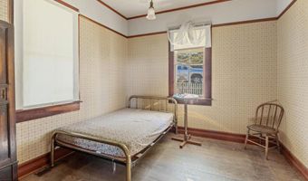 33850 East Ln, Albion, CA 95410