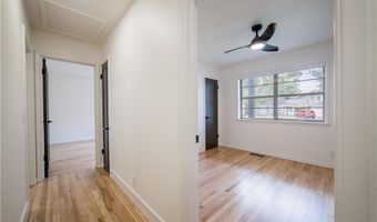 723 8th St, Bentonville, AR 72712