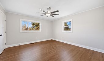 27 Tuttle Ct, Bethany, CT 06524