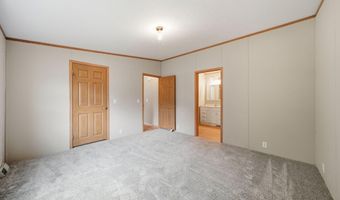 704 Hidden River Dr, Adrian, MI 49221