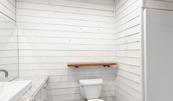 138 Vann Dr, Ashford, AL 36312