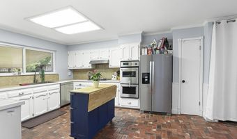 12703 Country Ridge Ave, Baton Rouge, LA 70816