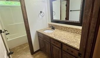 5510 Cooper Ct, Bartlesville, OK 74006