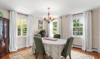 20 Terrace Dr, Barrington, RI 02806